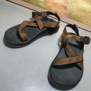 Chaco sandals women’s sz 6